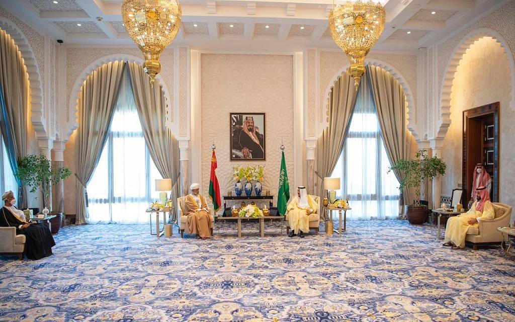 بيان سعودي - عماني مشترك: الإسراع في افتتاح الطريق البري المباشر والمنفذ الحدودي