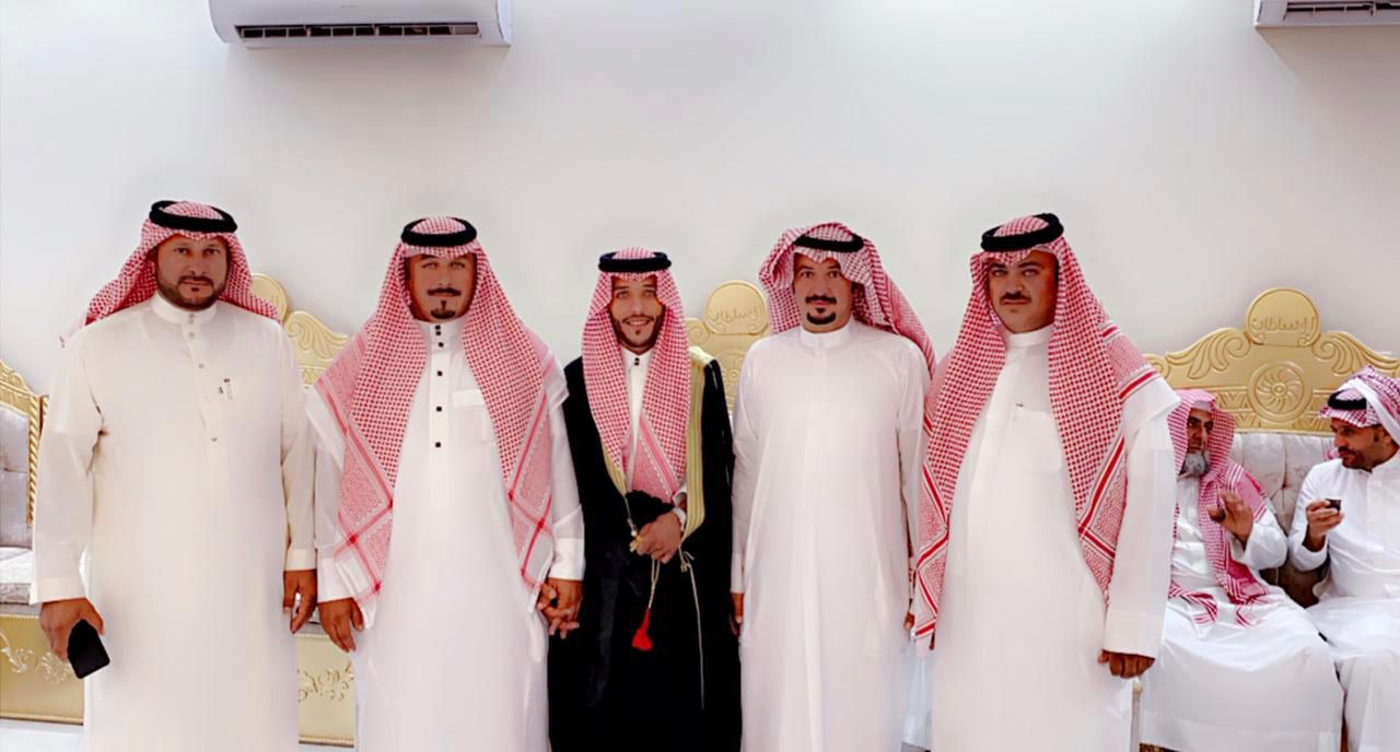 ذعار العجمي يحتفي بزفاف نجله محمد