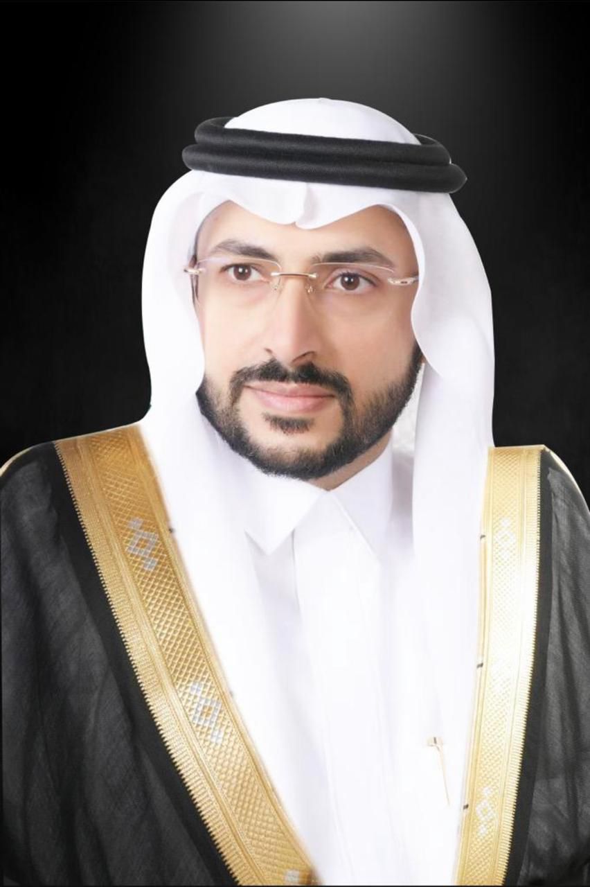 عضو الشورى د. المدخلي .. اليوم الوطني : ذكرى غالية نستلهم من خلالها تضحيات كبيرة لمؤسس هذا الوطن الشامخ .. 