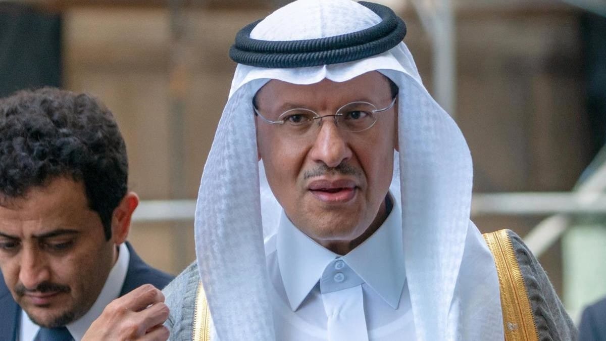 سمو وزير الطاقة يُعلن اكتشافات جديدة للزيت والغاز الطبيعي في المنطقة الشرقية والربع الخالي