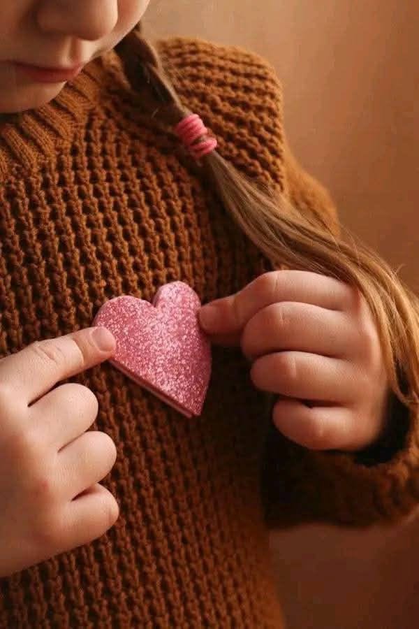 تالين… زهرة تتكلم بالقلوب