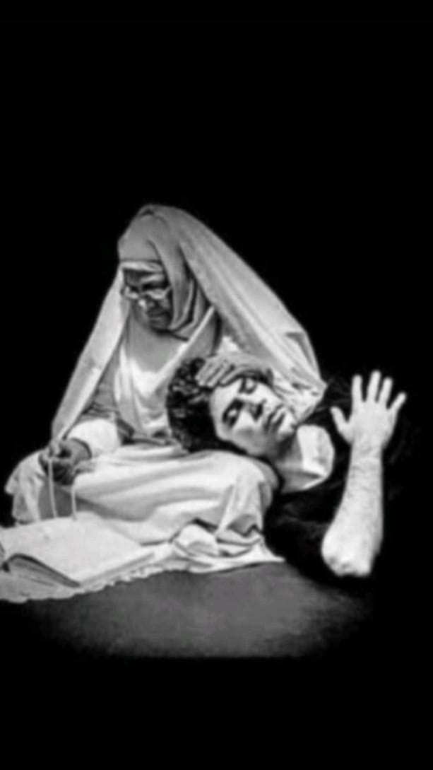 إلى أمي الحبيبة 